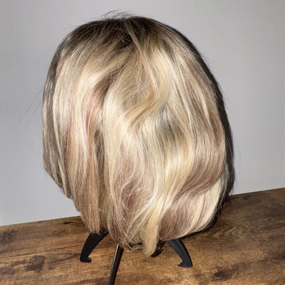 Pretty Hair Rooted Blonde Highlighted Bob Wig Lace Front Brown Blonde